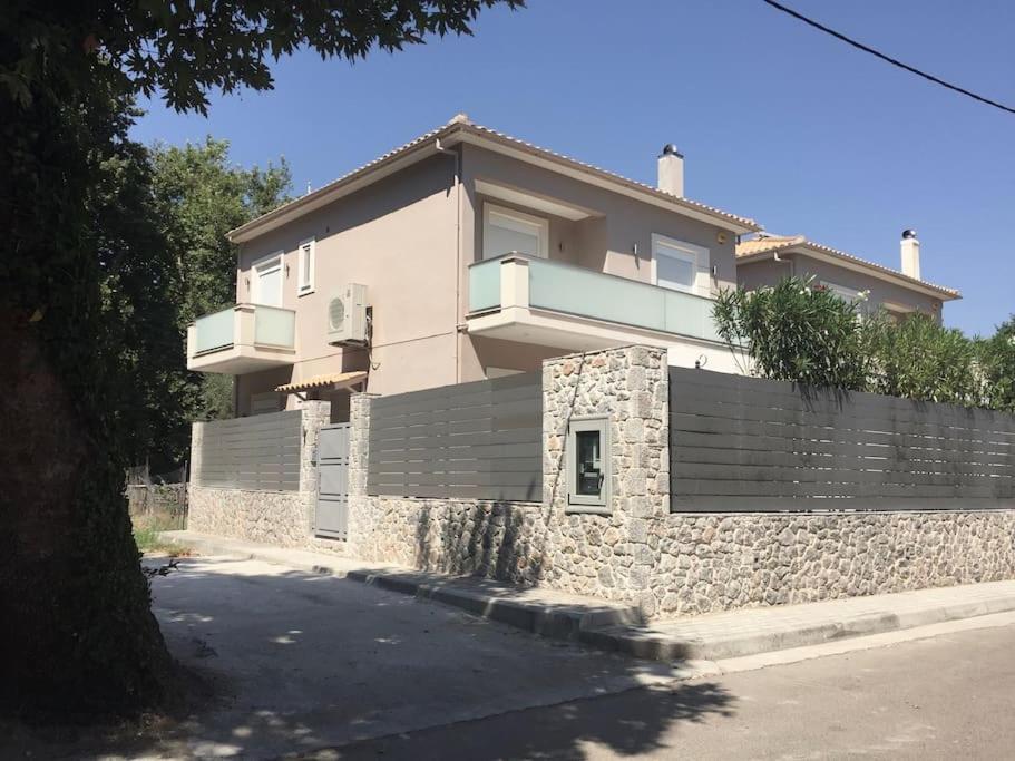 Villa Oleander Agios Nikolaos Loutra Edipsou エクステリア 写真