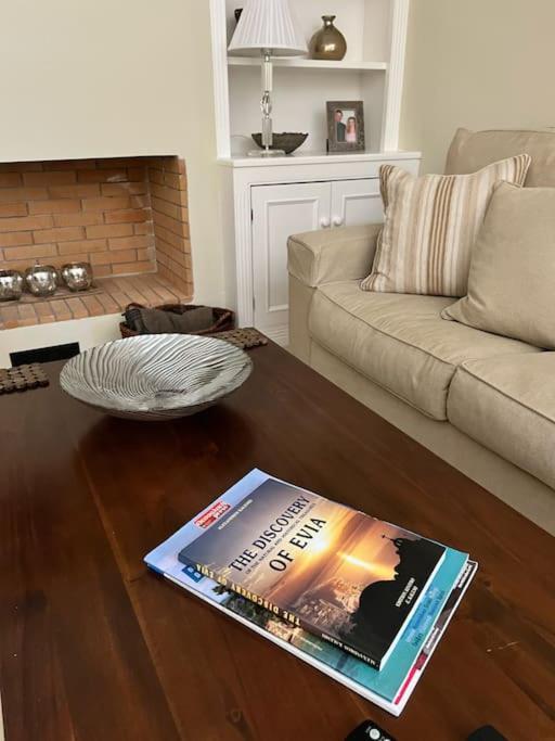 Villa Oleander Agios Nikolaos Loutra Edipsou エクステリア 写真